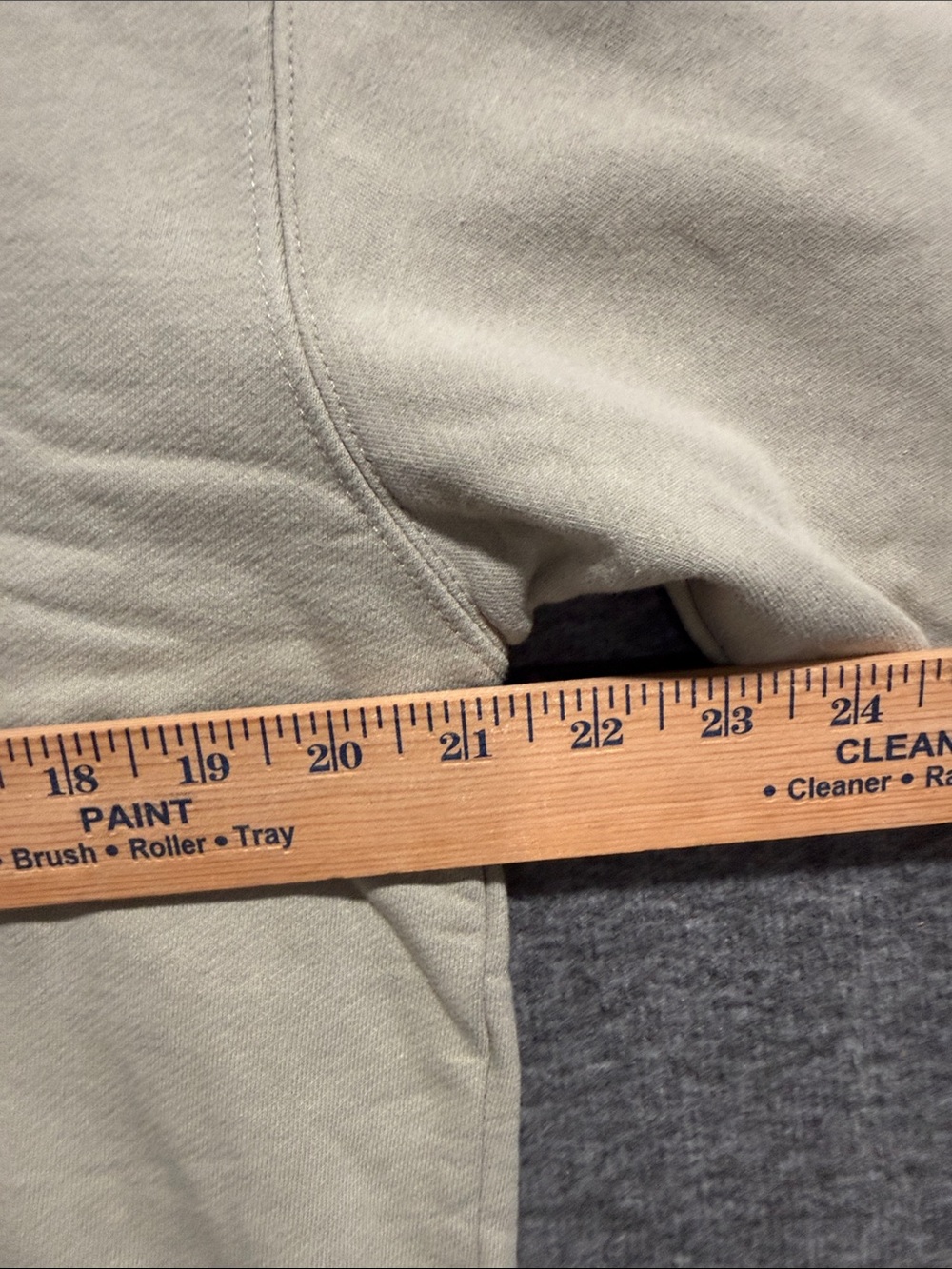The Seaside Style Olive Green Crewneck Sweatshirt Size Medium - Picture 6 of 7